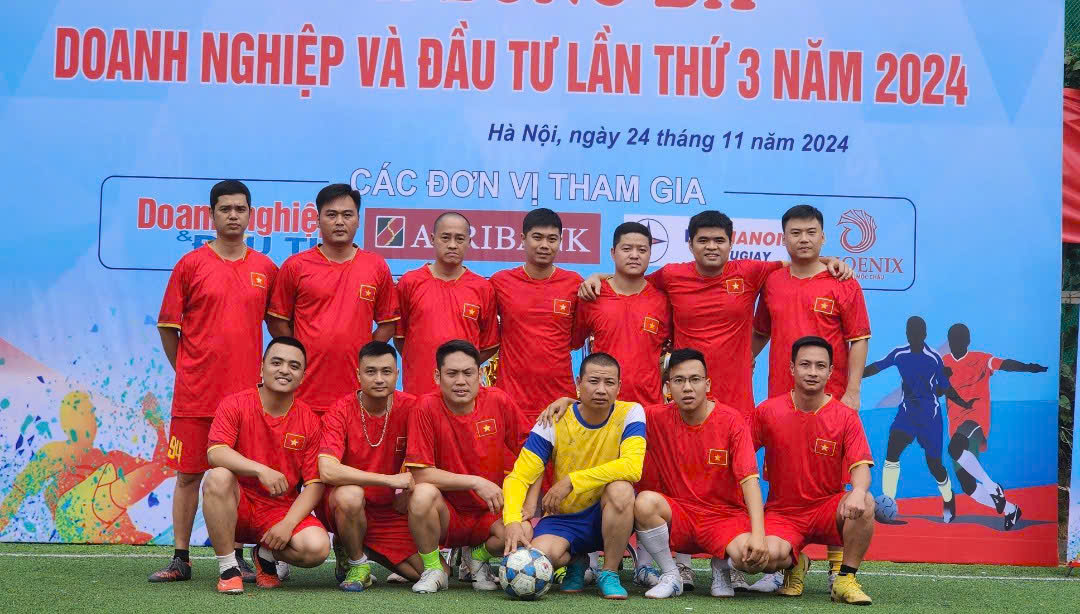 Giải đấu năm nay có sự tham dự của 4 đội bóng gồm: