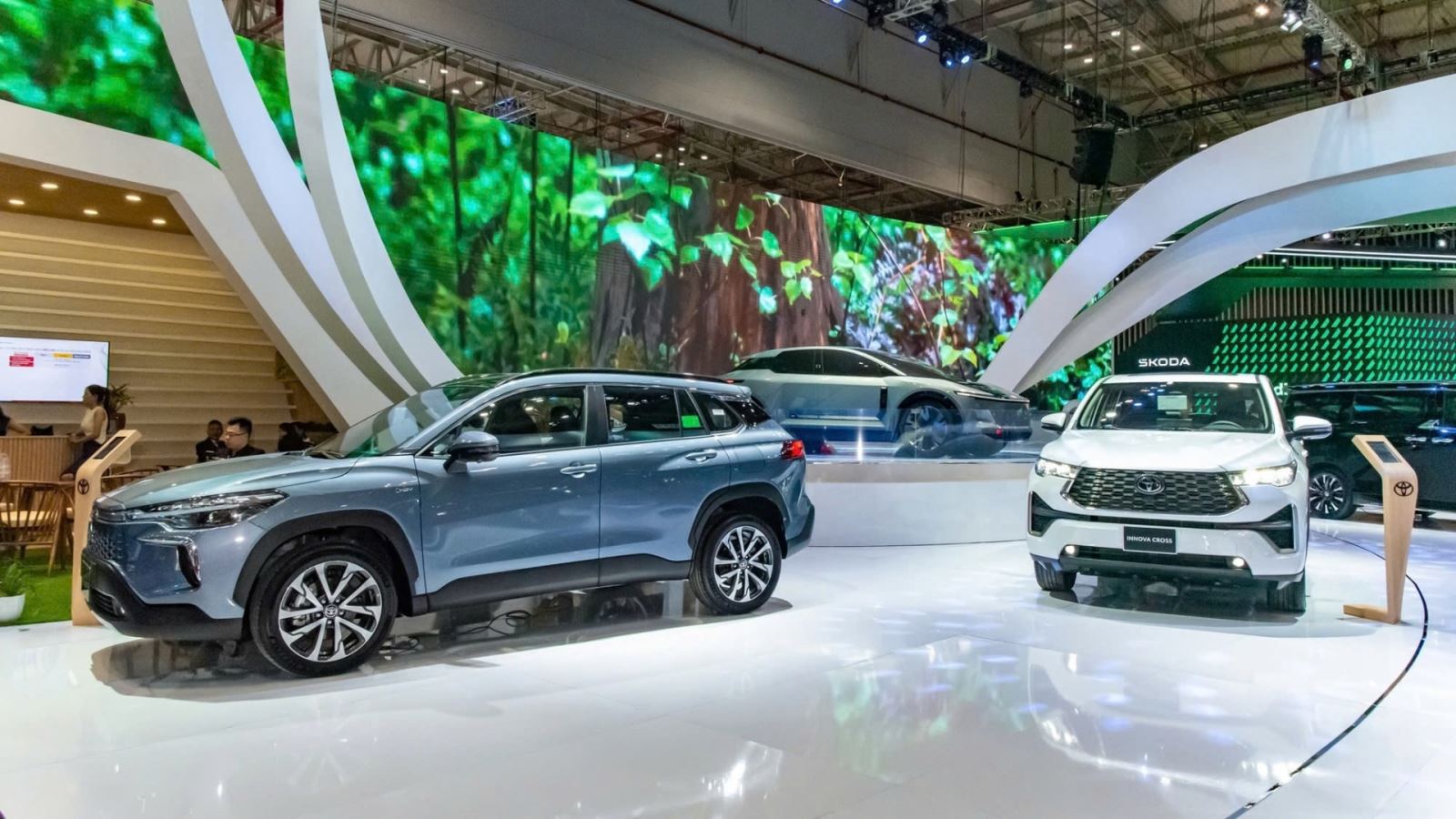 Việc lắp ráp xe hybrid sẽ thúc đẩy các doanh nghiệp công nghiệp hỗ trợ trong nước cải tiến công nghệ, nâng cấp dây chuyền sản xuất và mở rộng liên kết chuỗi cung ứng