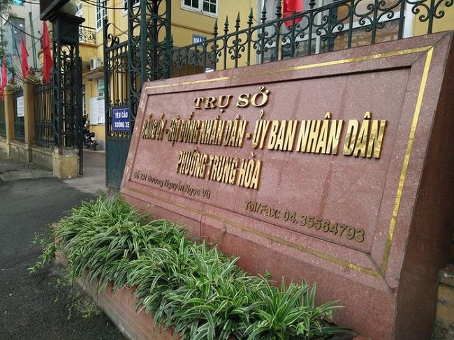 Trụ sở UBND phường Trung Hòa