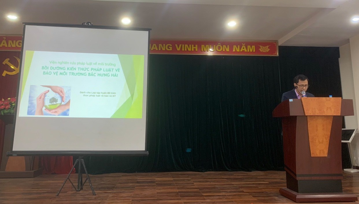 Ông Vũ Hữu Tuấn, Trưởng Phòng Điều hành hệ thống (Công ty Bắc Hưng Hải) khai mạc lớp học.