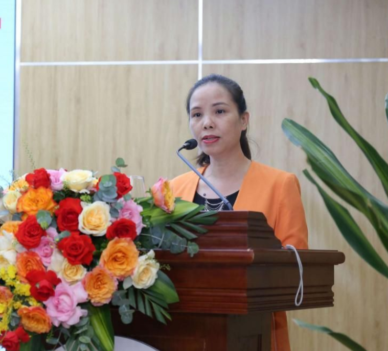 Bà Nguyễn Thị Thu Thủy - Phó Giám đốc Trung tâm Hỗ trợ Xúc tiến Thương mại và Đầu tư, Cục Xúc tiến thương mại nhấn mạnh, UAE là cửa ngõ quan trọng để hàng hóa Việt Nam tiếp cận sâu rộng hơn các quốc gia trong khu vực với dân số 500 triệu người và sức mua ngày càng gia tăng