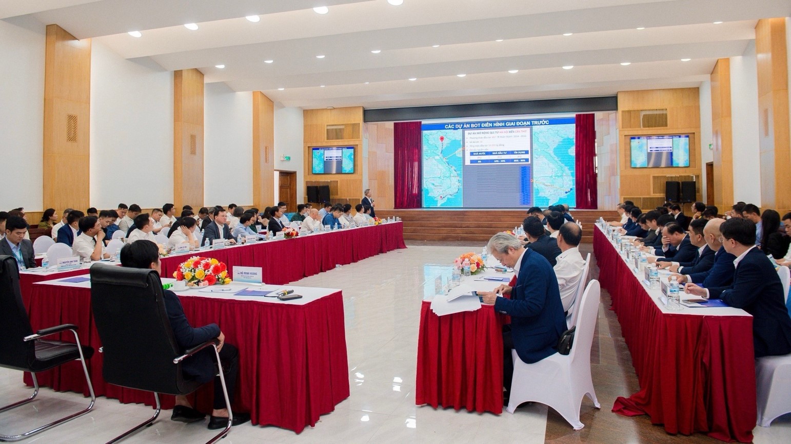 Ông Lê Quỳnh Mai – Phó chủ tịch HĐQT Tập đoàn Đèo Cả giới thiệu mô hình PPP++.