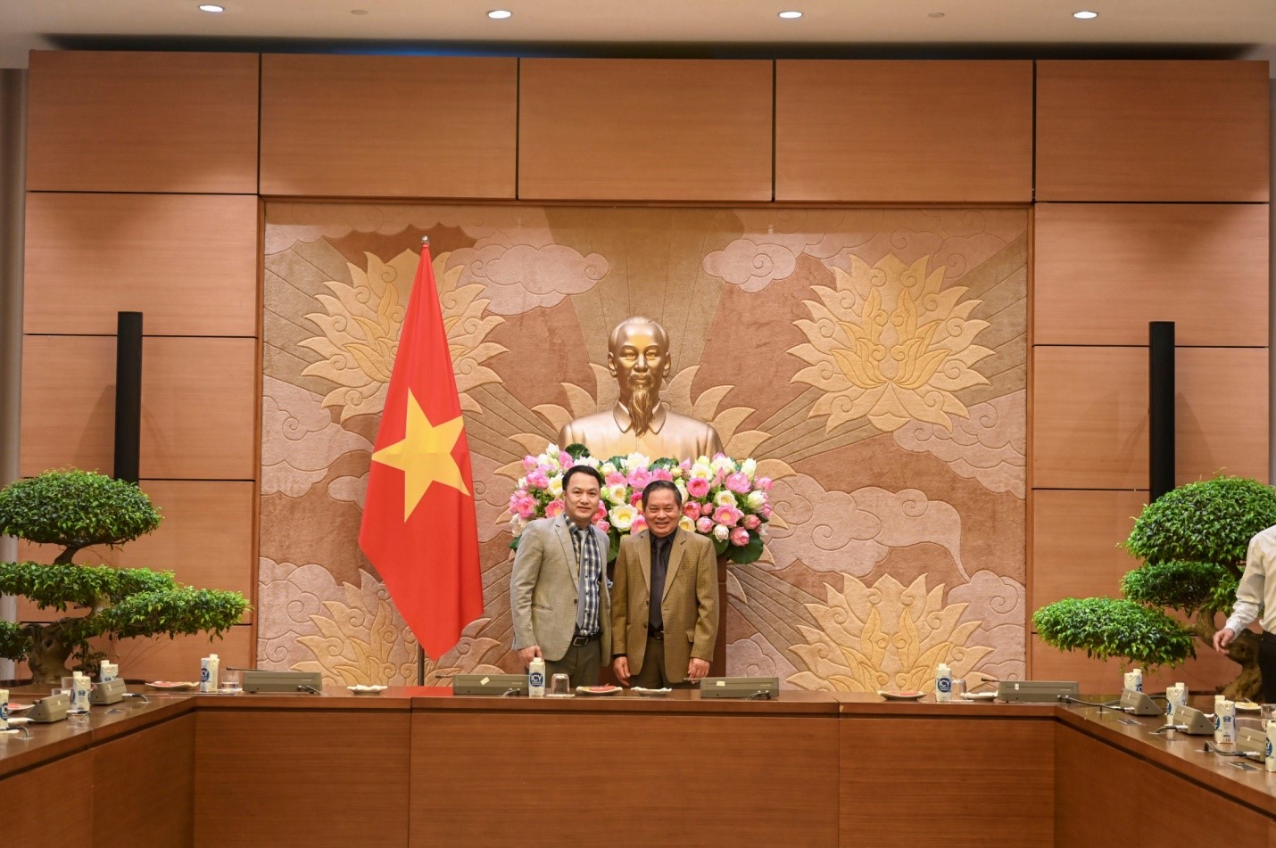 Ông Nguyễn Mạnh Cường – Phó Chủ tịch HĐQT Công ty Cổ phần ASC Trans tham dự Hội nghị tại Văn Phòng Quốc Hội.