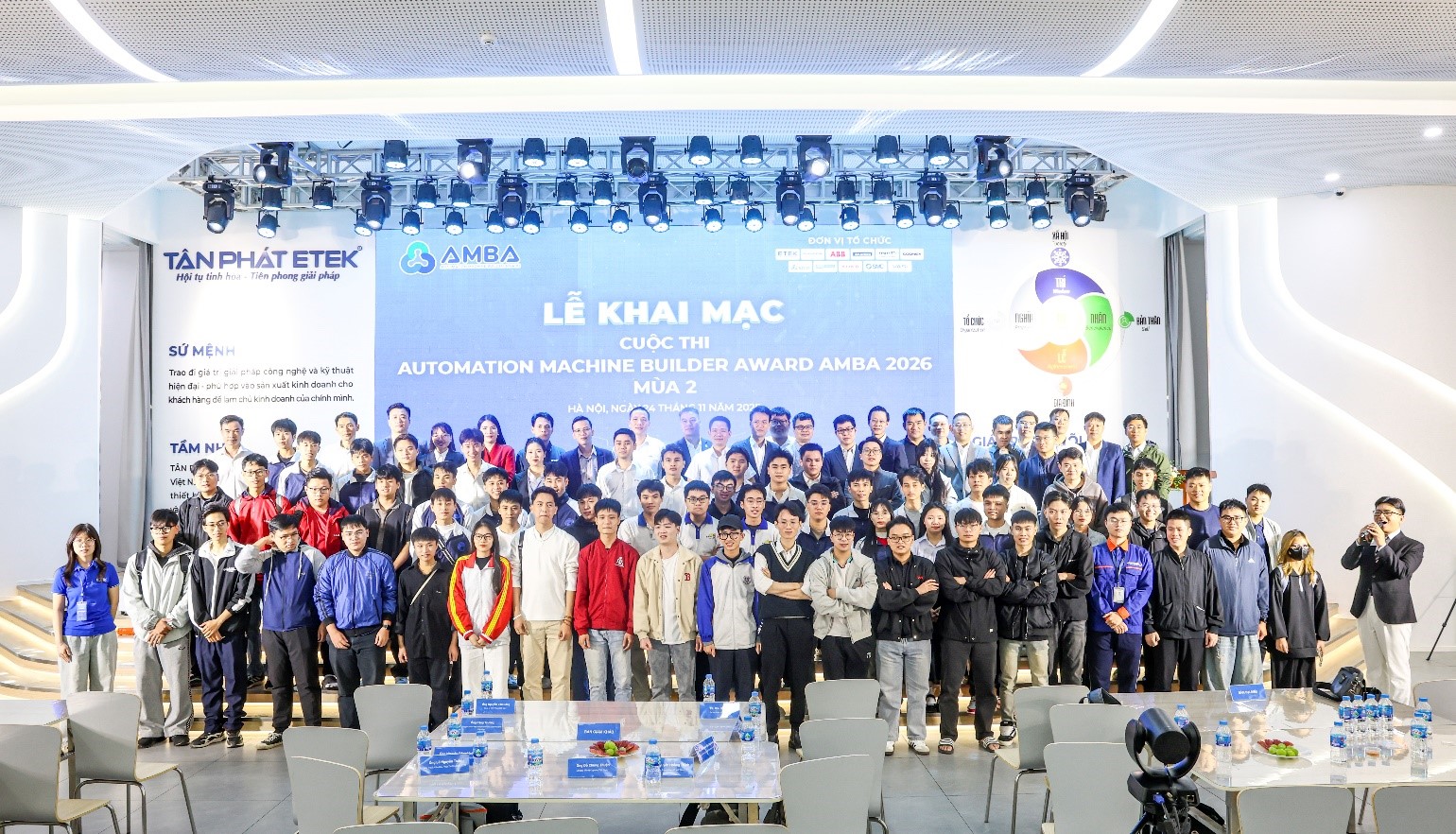 AMBA 2026 thu hút 61 đội thi tham gia, đến từ 27 trường đại học và cao đẳng ở cả 3 miền Bắc Trung Nam