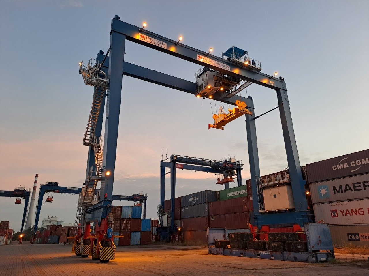 Anh3  igus® hợp tác với Tân Cảng Gantry nâng cao hiệu suất cẩu RTG. Nguồn: igus VN