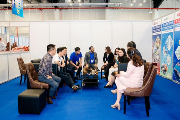 Nguồn: Connect Exposition Asia