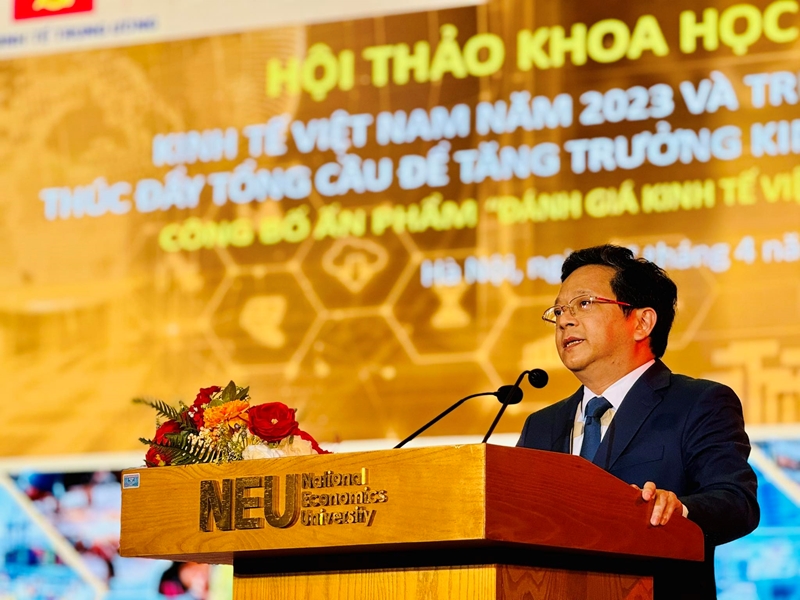  TS. Nguyễn Đức Hiển, Phó Trưởng ban Ban Kinh tế Trung ương phát biểu