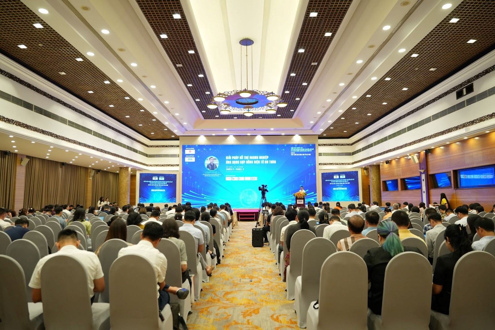 Quang cảnh sự kiện