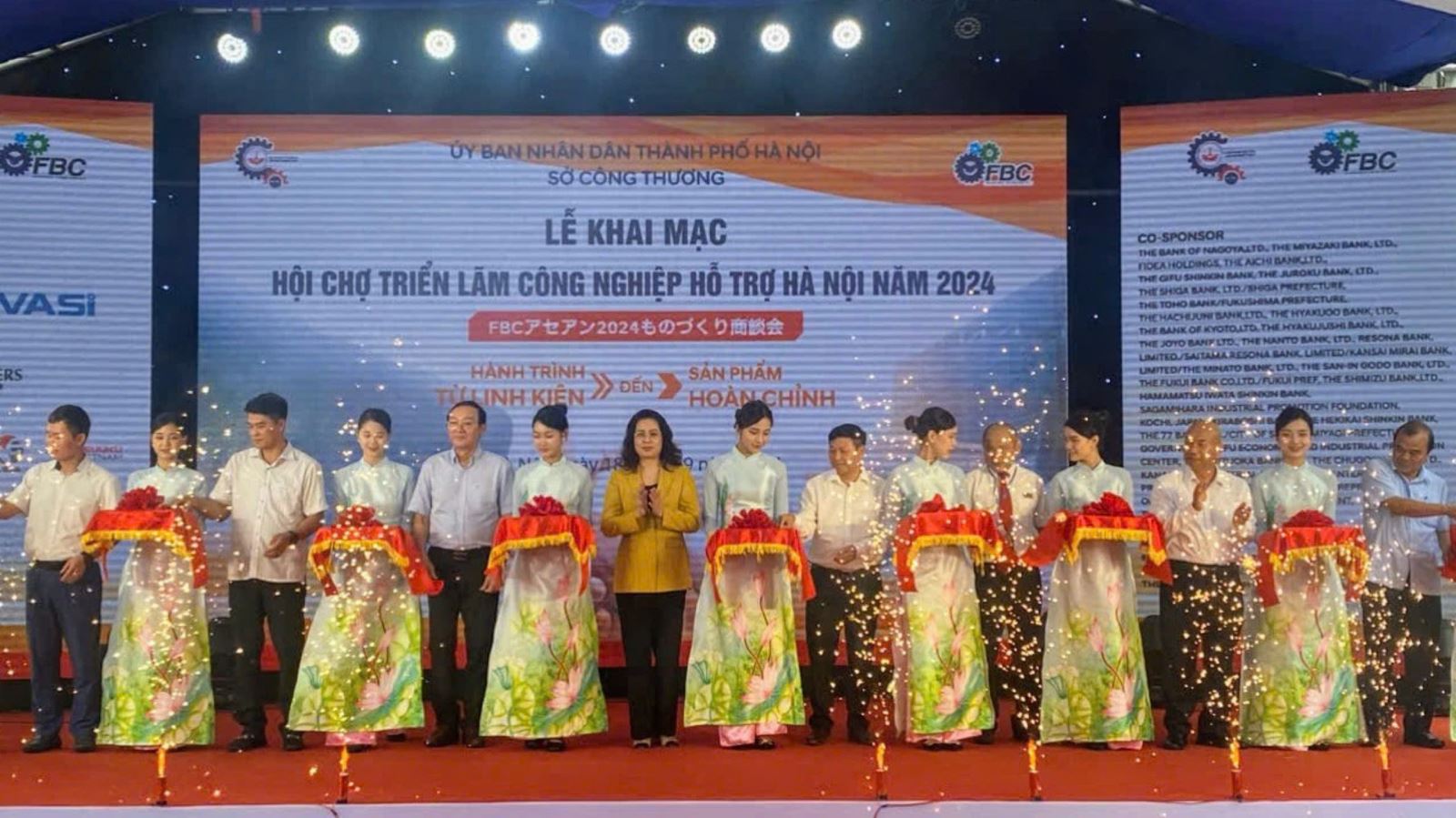 Lễ khai mạc Hội chợ triển lãm Công nghiệp hỗ trợ Hà Nội năm 2024