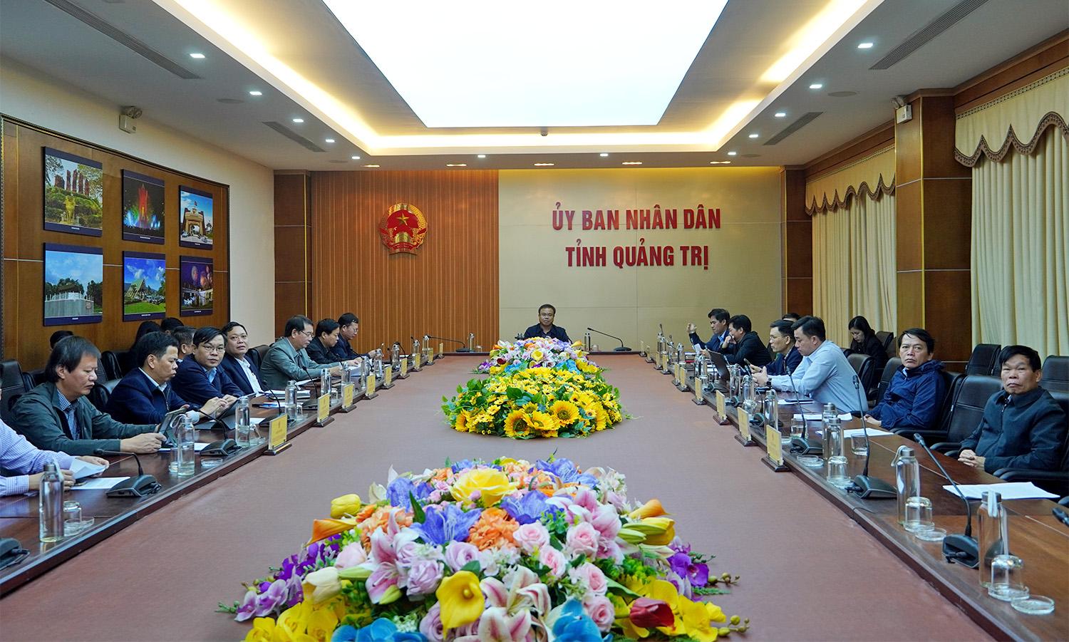 Quang cảnh buổi họp của điểm cầu Quảng Trị