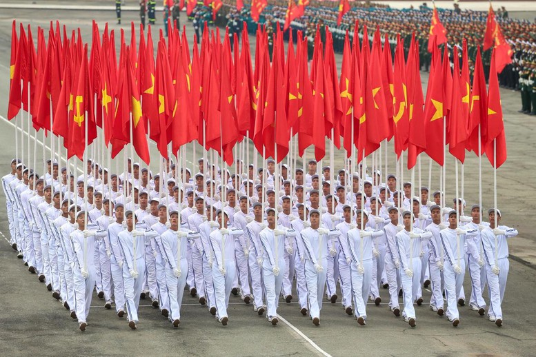  Dân tộc Việt Nam đã phải đối mặt với muôn vàn gian khổ, hy sinh, mất mát nhưng chưa bao giờ, ý chí về một nước Việt Nam độc lập, thống nhất bị lay chuyển.