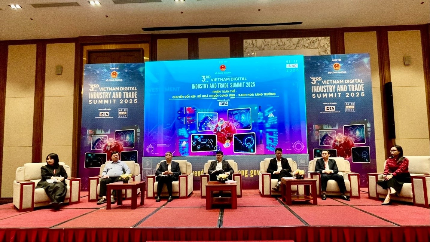 Diễn đàn Chuyển đổi số ngành Công Thương 2025 thu hút sự tham gia của nhiều chuyên gia