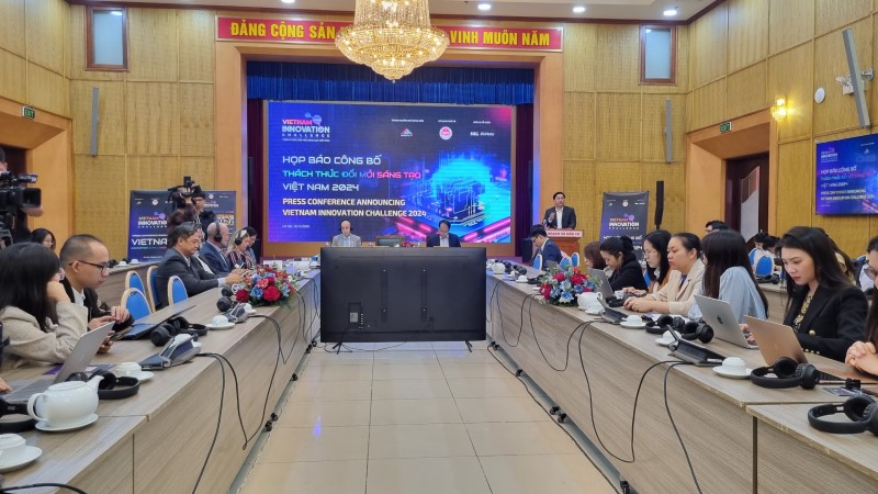 Quang cảnh buổi họp báo