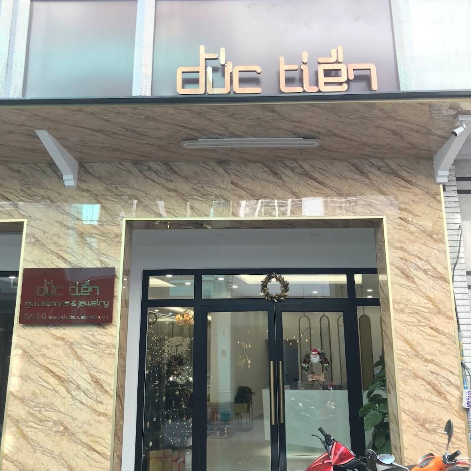 Một cửa hàng trang sức của Đức Tiến tại TP Hồ Chí Minh. (nguồn ảnh: https://ductienjeweler.business.site)