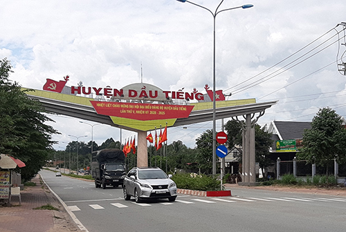 Huyện Dầu Tiếng dự kiến triển khai thực hiện Tuyến đường thanh toán không dùng tiên mặt “điểm” trong thời gian tới.