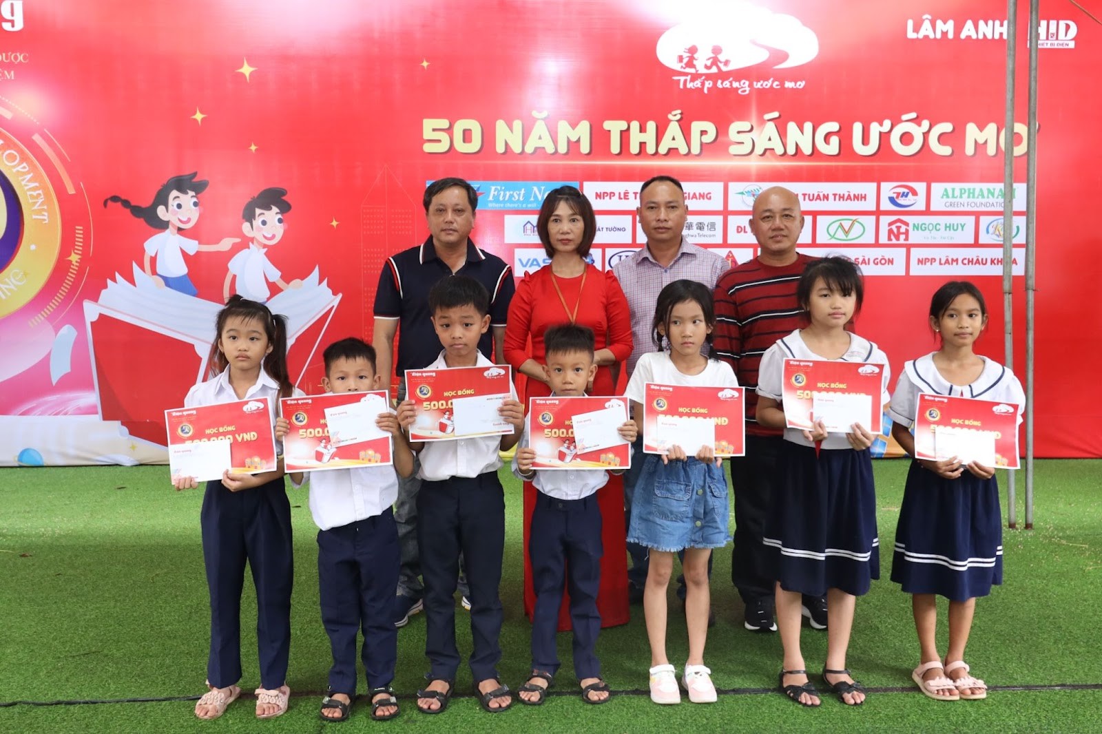 Đại diện Công ty Điện Qyua