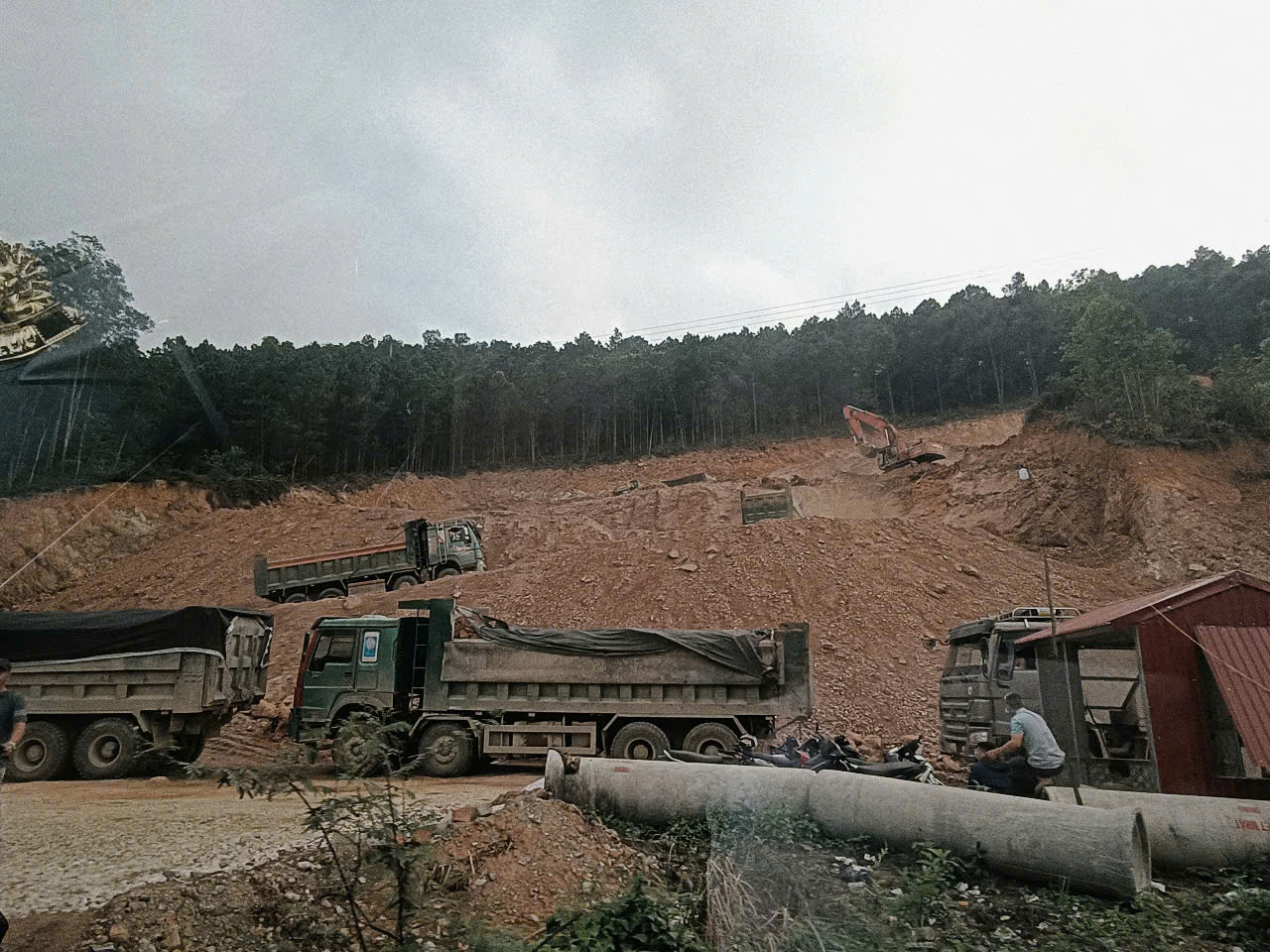 Nhiều dự án khai thác, chế biến khoáng sản để xảy ra các sai phạm.