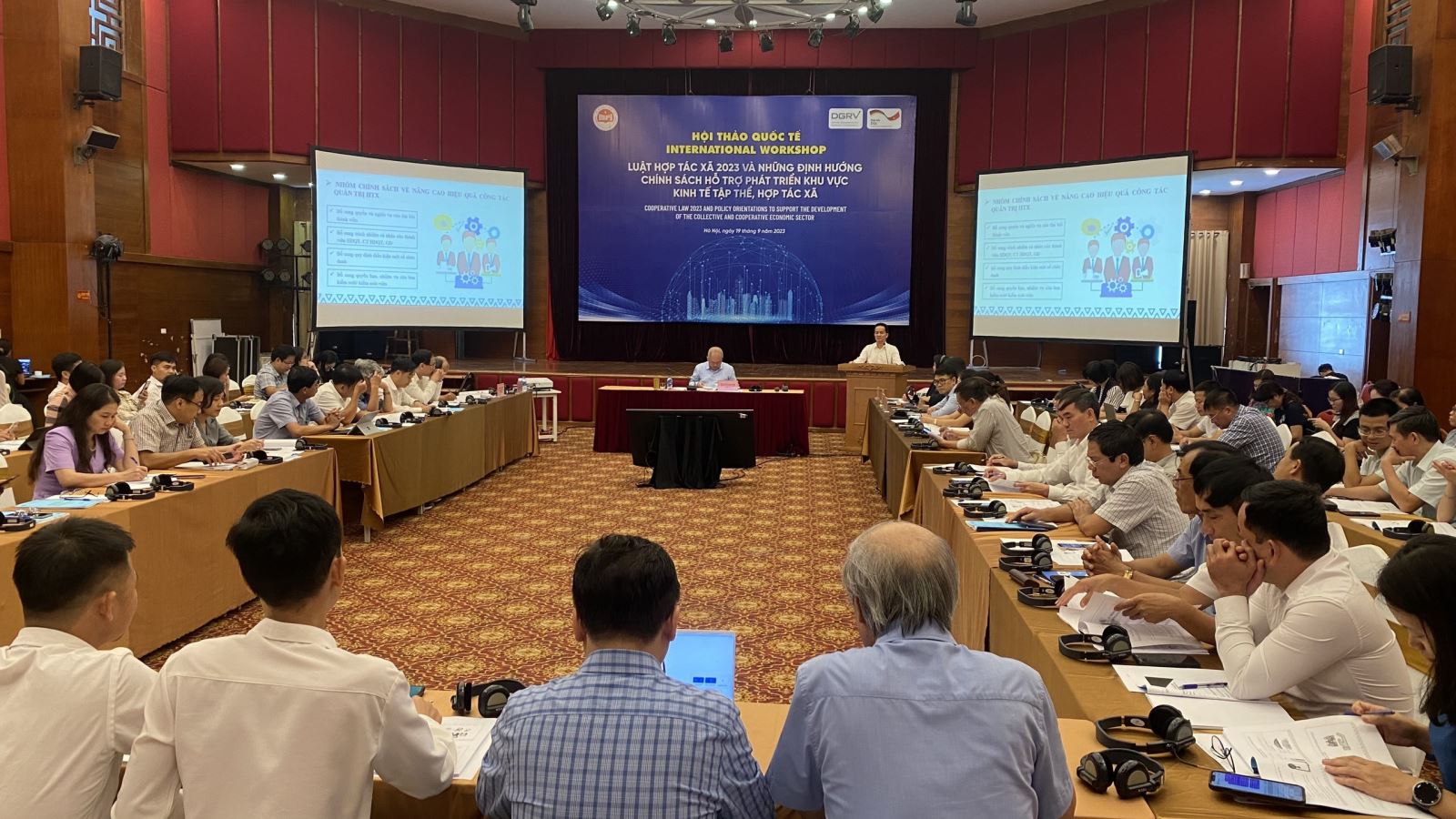 Quang cảnh sự kiện