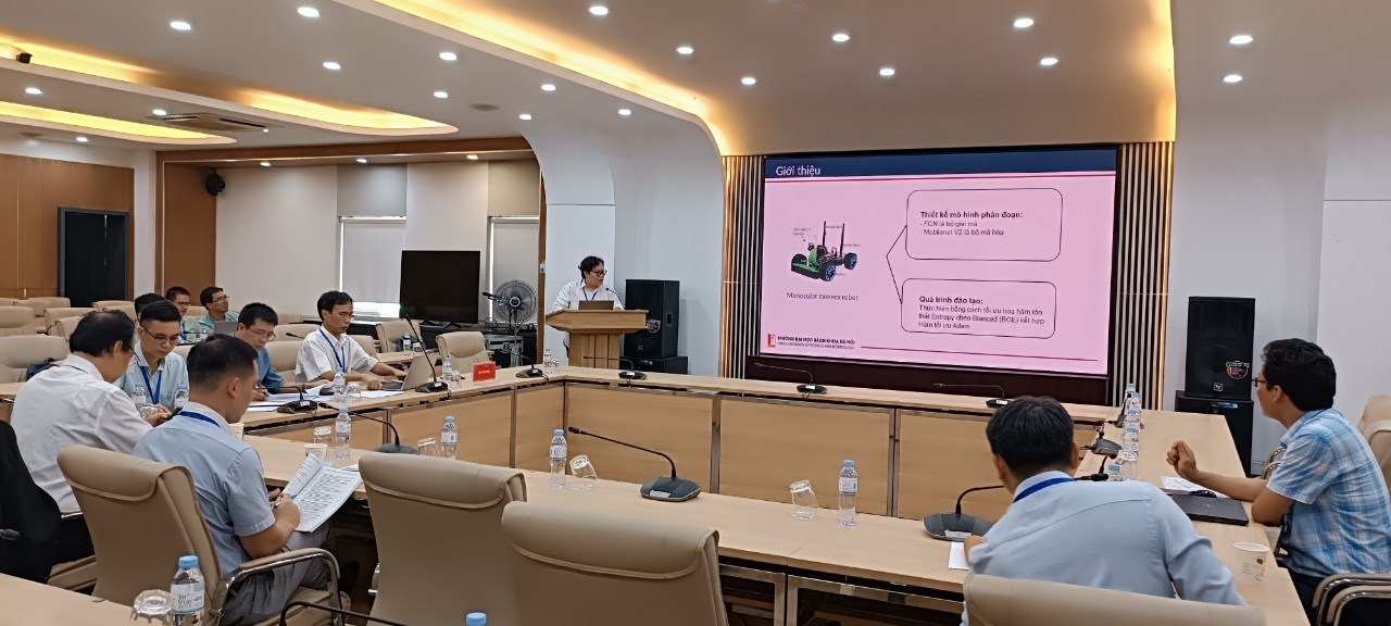 Các tiểu ban chuyên môn khoa học được tổ chức song song tại Hội nghị Khoa học-Công nghệ toàn quốc về Cơ khí lần thứ VII