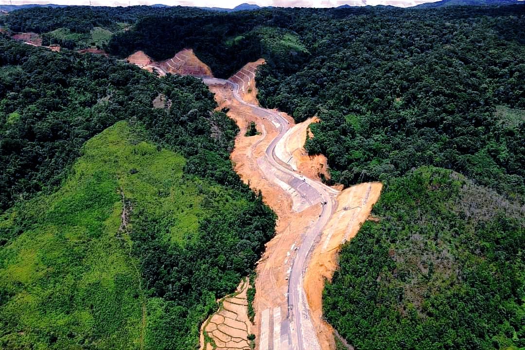 Cung đường QL24 nối tỉnh Kon Tum với tỉnh Quảng Ngãi. Ảnh: Internet