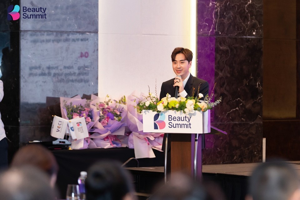 Tổng Giám đốc Tập đoàn Hoàng Tú Holdings Thân Minh Hoàng chia sẻ thông tin về Beauty Summit 2024