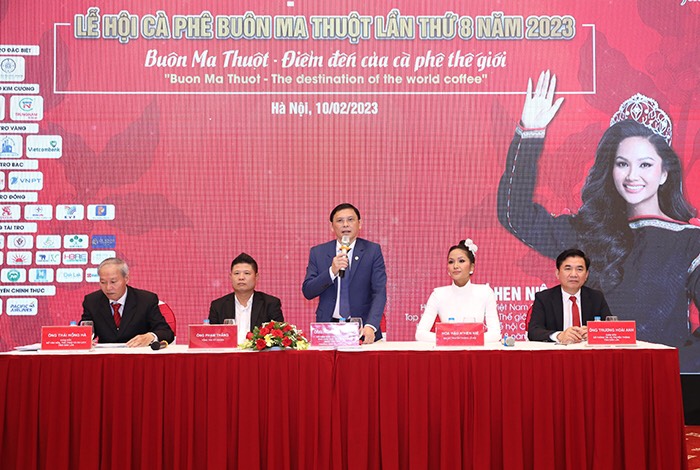 Toàn cảnh sự kiện