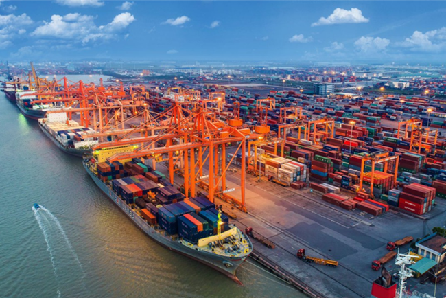 Sự phát triển của kinh tế thành phố Hải Phòng luôn có sự đồng hành của hệ thống ngân hàng trên địa bàn. Ảnh minh họa