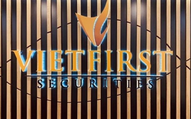 Chứng khoán Nhất Việt rút hồ sơ niêm yết trên HOSE