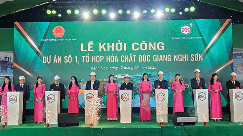 Lễ khởi công dự án số 1 - Tổ hợp hóa chất Đức Giang Nghi Sơn 