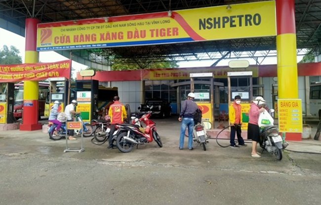 Một cửa hàng xăng dầu của NSH Petro tại huyện Tam Bình, tỉnh Vĩnh Long .Ảnh: Cảnh Kỳ