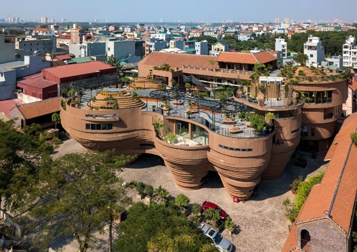 Trung tâm gốm Bát Tràng nhìn từ trên cao.