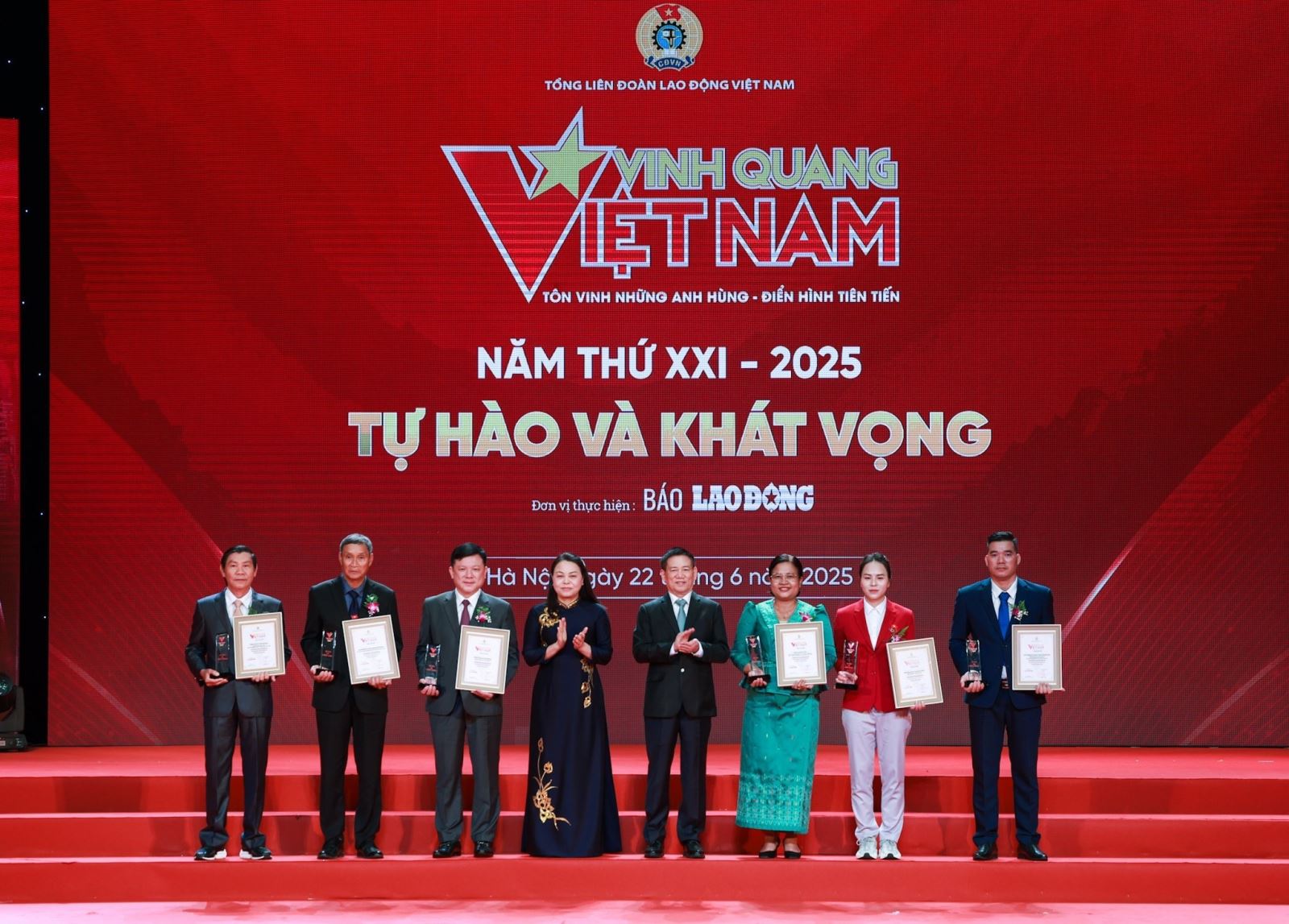 6 cá nhân được vinh danh tại chương trình