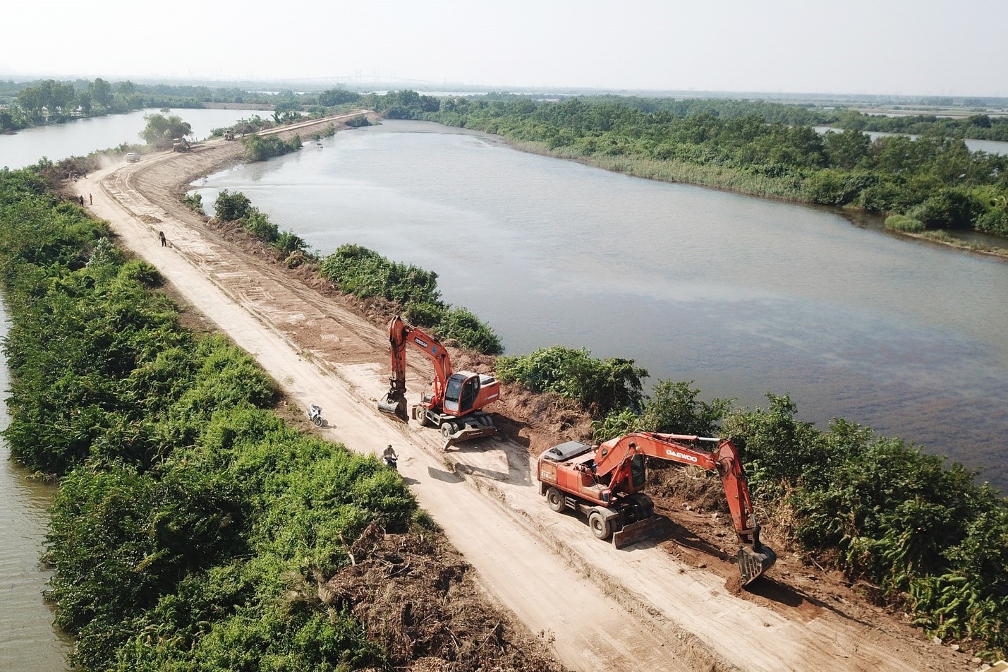 Tuyến đê Hà Nam (TX Quảng Yên) đạt tiêu chuẩn đê cấp III (Ảnh: Báo Quảng Ninh).