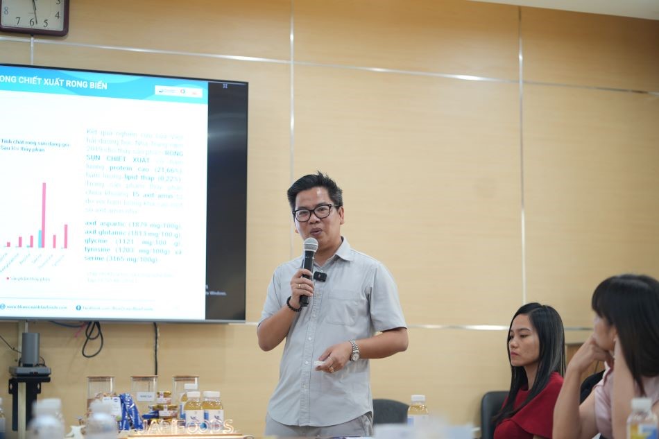 Ông Đinh Xuân Lập – Phó giám đốc ICAFIS, Hội thuỷ sản Việt Nam chia sẻ ý kiến tại Hội thảo