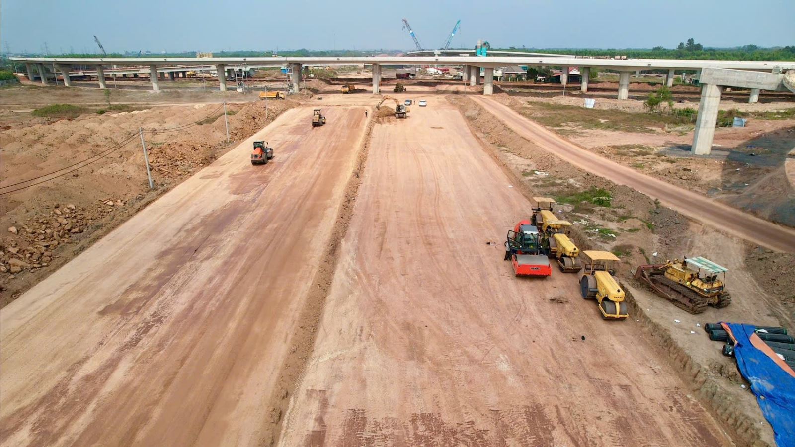 Trung bình mỗi tháng, dự án sân bay Long Thành cần khoảng 500.000 m3 đá xây dựng. Ảnh minh họa: Nam Bình.