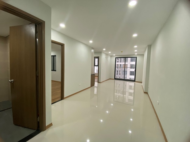 Các căn hộ tại Rose Town được bàn giao với đầy đủ hệ thống trần, sàn, cửa, thiết bị bếp, thiết bị vệ sinh….