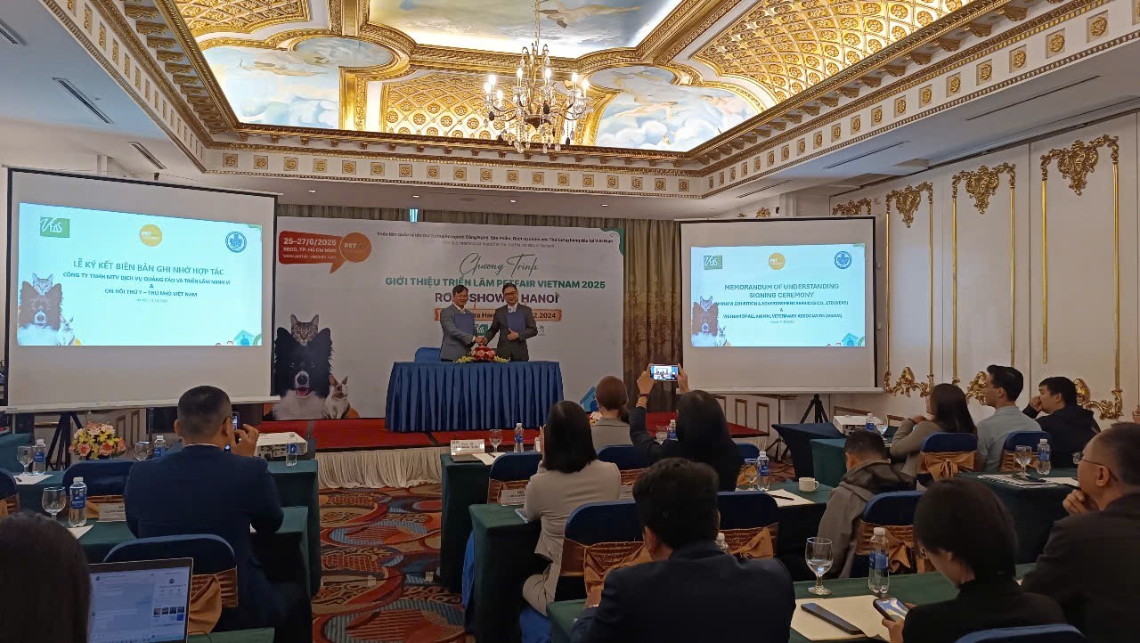 VEAS và Chi Hội Thú y - Thú Nhỏ Việt Nam (VSAVA) ký kết hợp tác