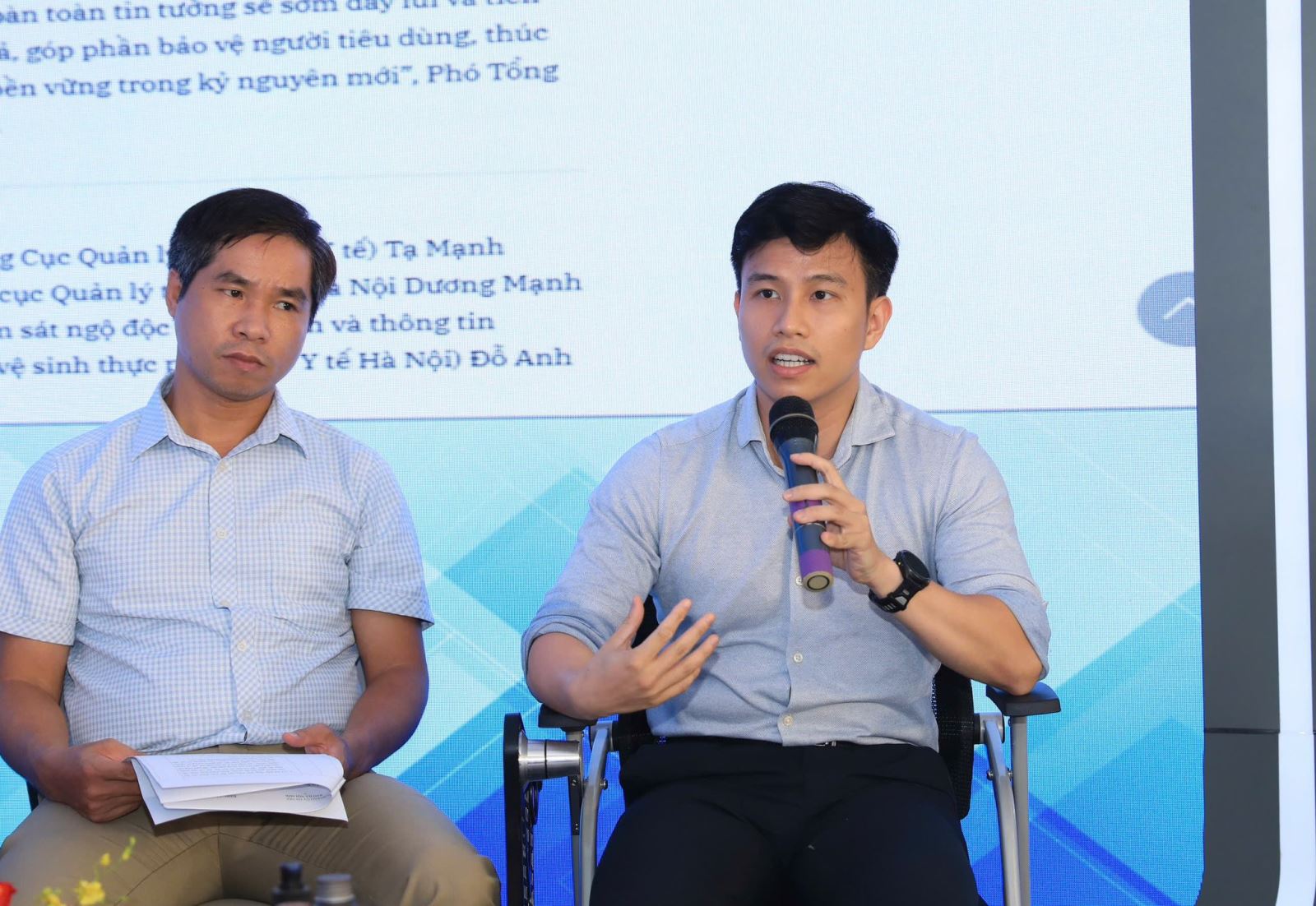 Thạc sĩ Nguyễn Minh Hoàng - Phó Tổng giám đốc Công ty Dược phẩm Tâm Bình chia sẻ tại tọa đàm