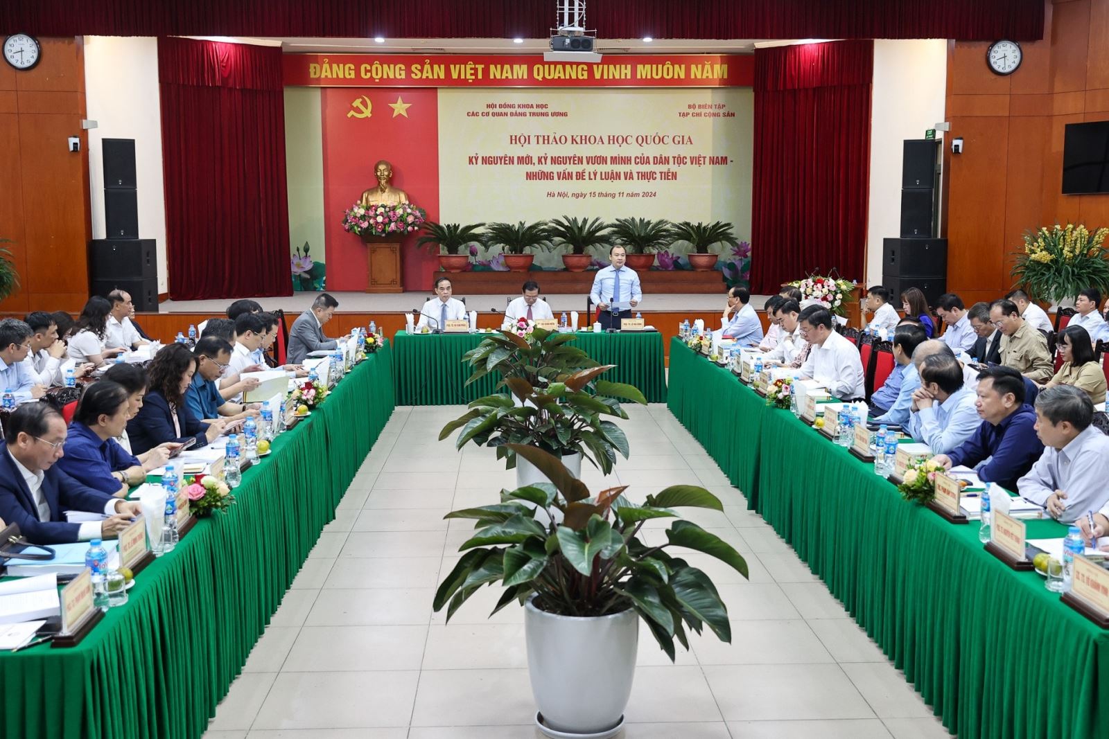 Quang cảnh Hội thảo