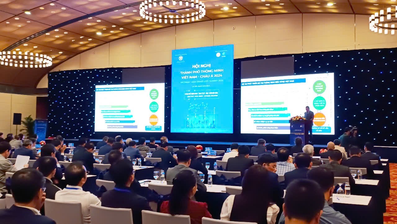 Hội nghị Thành phố Thông minh Việt Nam - Châu Á 2024 thu hút sự tham gia của hơn 700 đại biểu từ 28 tỉnh thành và 18 quốc gia