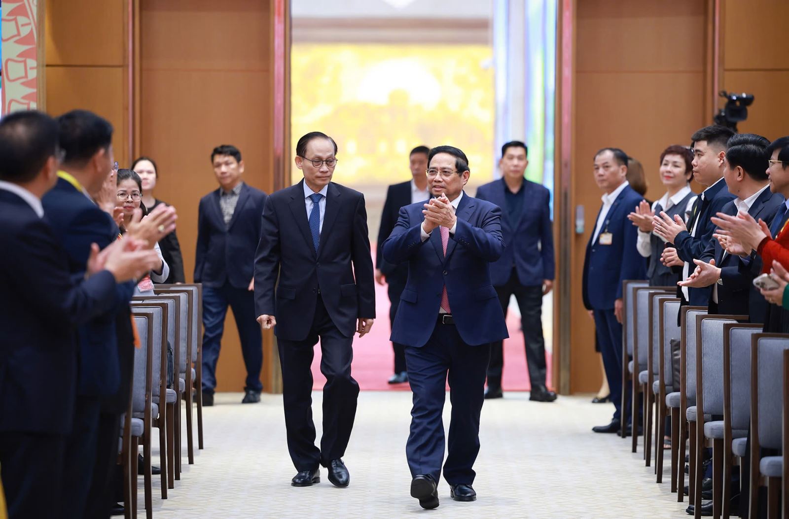 Thủ tướng Chính phủ Phạm Minh Chính chủ trì Hội nghị toàn quốc Tổng kết việc thực hiện Nghị quyết số 36-NQ/TW về công tác đối với người Việt Nam ở nước ngoài - Ảnh: VGP/Nhật Bắc