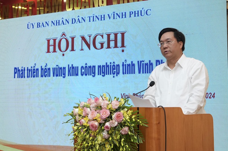 Chủ tịch UBND tỉnh Vĩnh Phúc Trần Duy Đông