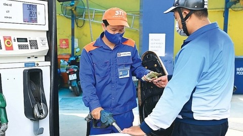 Vụ Thị trường trong nước yêu cầu bảo đảm nguồn cung ứng xăng dầu cho thị trường dịp cuối năm. Ảnh minh hoạ: Internet