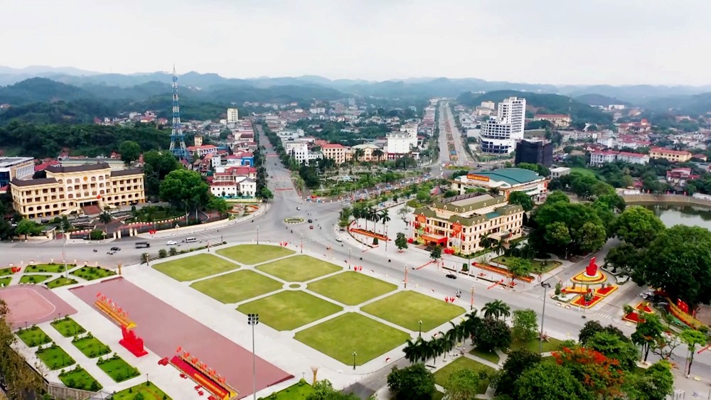 Trong 10 tháng của năm 2024, tỉnh đã cấp giấy chứng nhận đăng ký doanh nghiệp cho 256 doanh nghiệp thành lập mới.