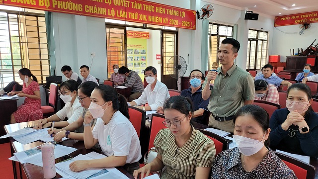 Sau khi nghe đề xuất thu hẹp đất TMDV của Phát Đạt Corporation, nhiều người dân mua đất, định cư tại dự án này không đồng tình với đề xuất này.