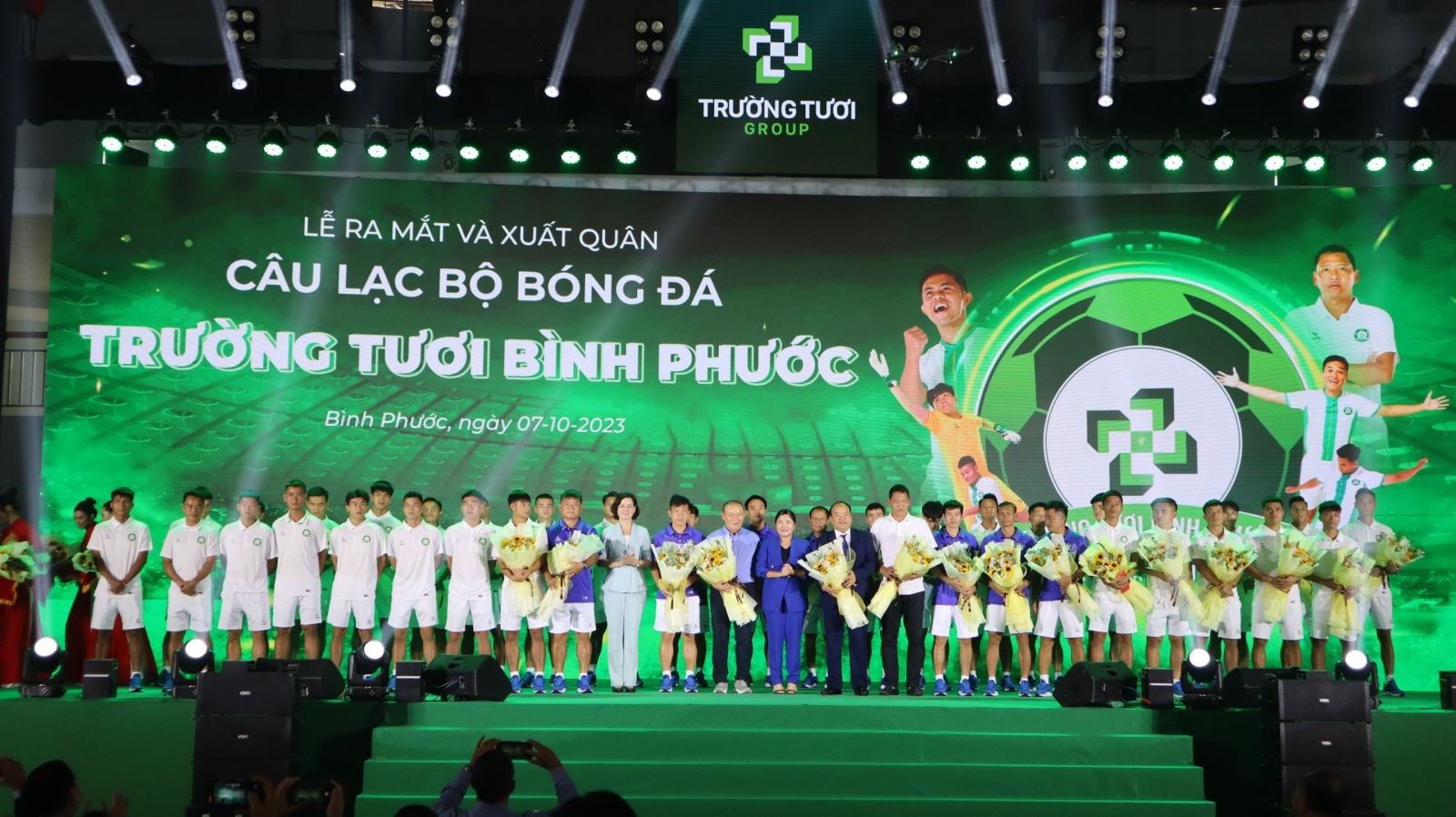 CLB Trường Tươi Bình Phước tại buổi lễ xuất quân.