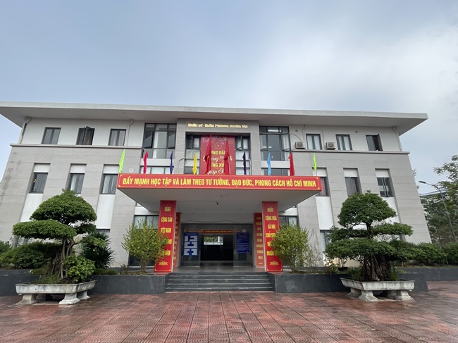 UBND phường Dương Nội, Hà Đông, TP. Hà Nội. Ảnh: Anh Thư