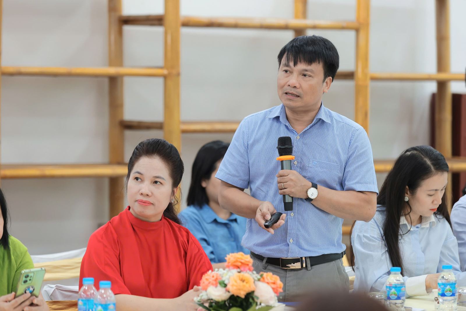 Ông Nguyễn Hồng Việt, Trưởng phòng Tổ chức sự kiện và Dịch vụ thương mại, Trung tâm Xúc tiến thương mại nông nghiệp cho biết: Đến nay, Ban tổ chức đã nhận được đăng ký tham gia của gần 100 đơn vị trong và ngoài nước, tương đương 250 gian hàng tiêu chuẩn, trong đó có 99 gian hàng của doanh nghiệp quốc tế.