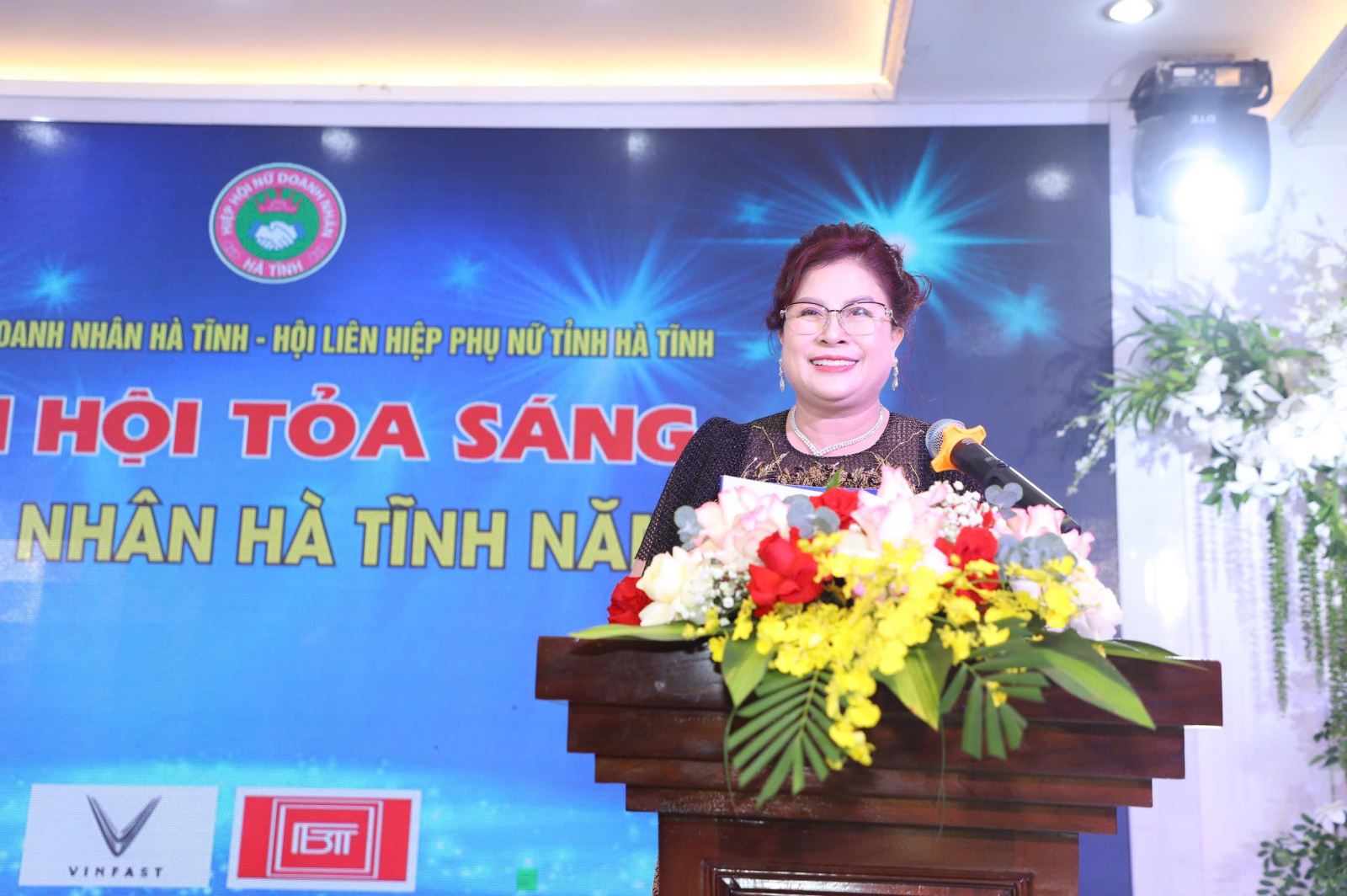 Bà Lê Thị Như Thủy Chủ tịch Hiệp hội Nữ doanh nhân phát biểu tại chương trình.