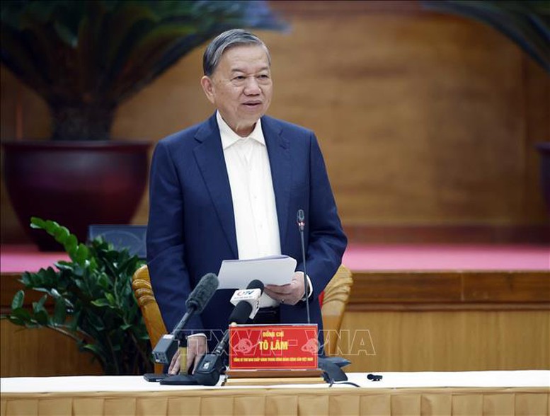 Tổng Bí thư Tô Lâm: Quảng Ninh từng bước trở thành hình mẫu phát triển xanh, hiện đại, sáng tạo và hội nhập quốc tế- Ảnh 3.